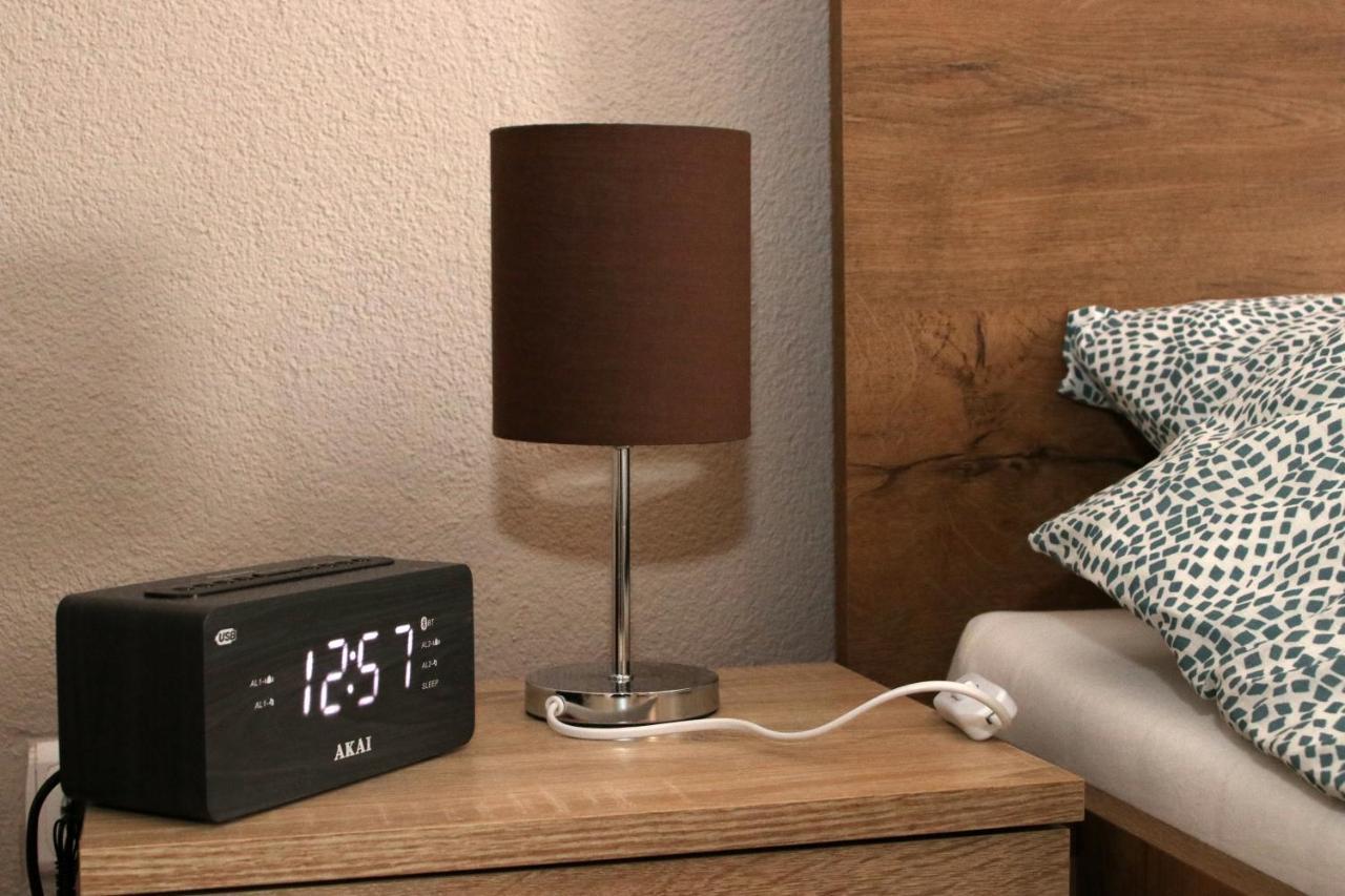 Liliom Apartman Gödöllő Esterno foto