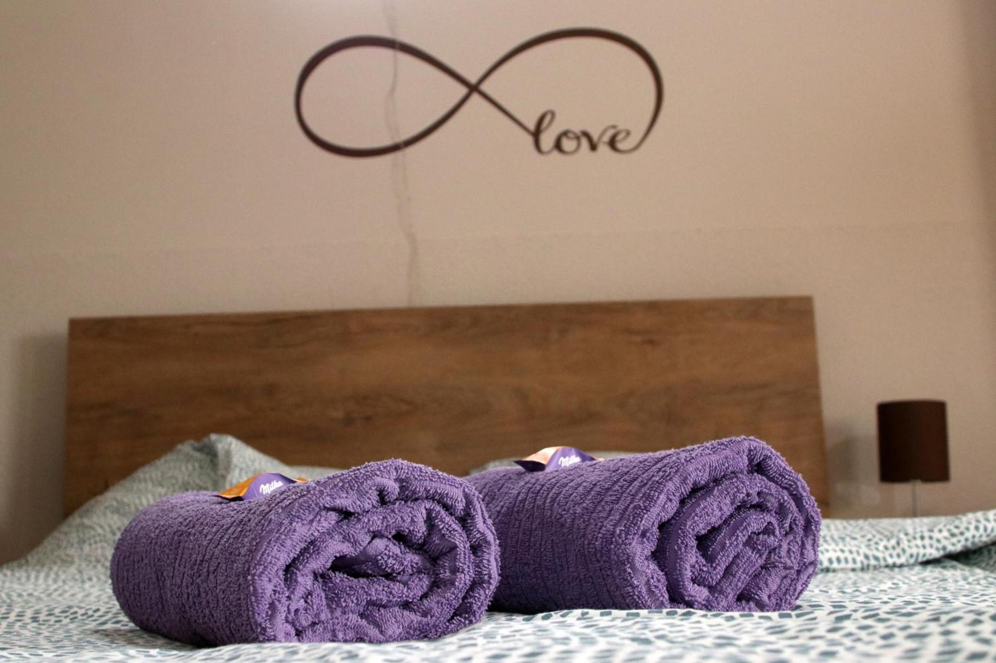 Liliom Apartman Gödöllő Esterno foto